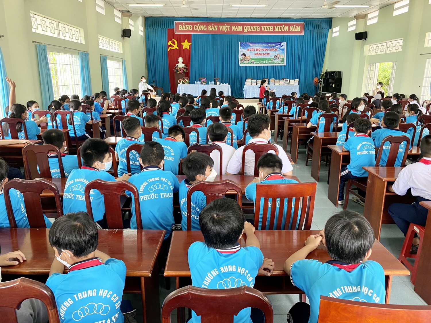 Hội sách tại Trường THCS Phước Thạnh, huyện Đất Đỏ