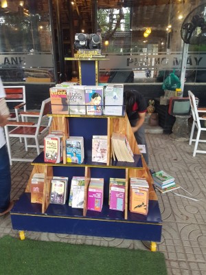Luân chuyển sách phục vụ độc giả tại chuỗi cửa hàng cà phê sách: Một mô hình mới cần nhân rộng